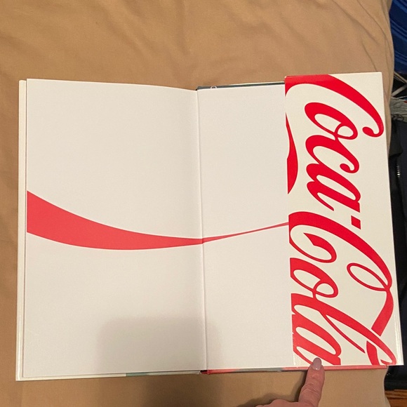 Coca-Cola Canada Hardcover Book 120 Years Retro Bottle Art with Red Accents - Picture 5 of 5